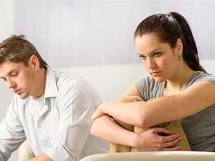 Cảm thấy không được tôn trọng khi phải ở chung cư do bố mẹ vợ mua