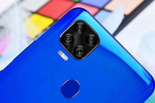 Smartphone 5G, RAM 8 GB, 4.000 mAh, giá ‘mềm’