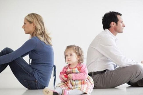 Bố mẹ thế này, con sẽ thất bại