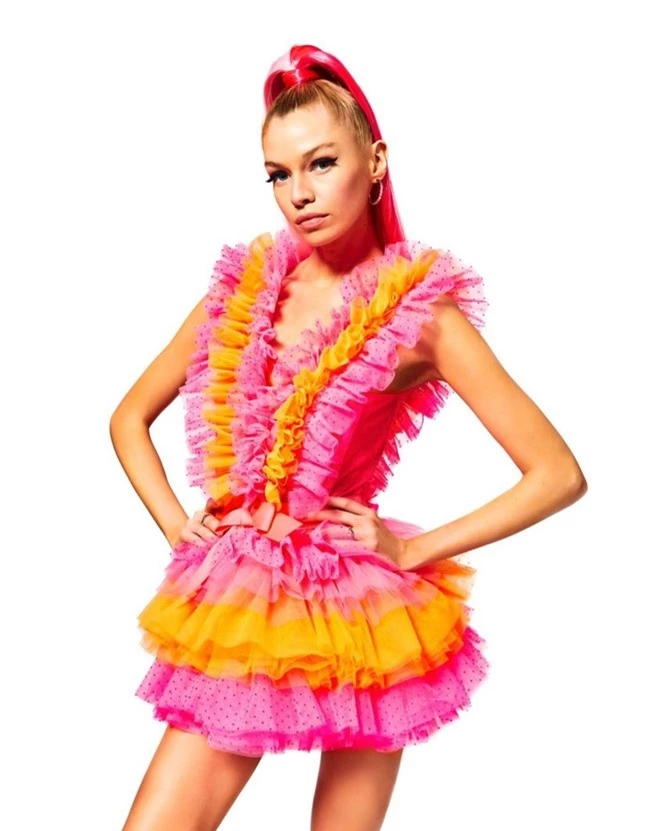 Thiên thần nội y Stella Maxwell khoe body 'cưc phẩm' như búp bê Barbie sống - ảnh 5