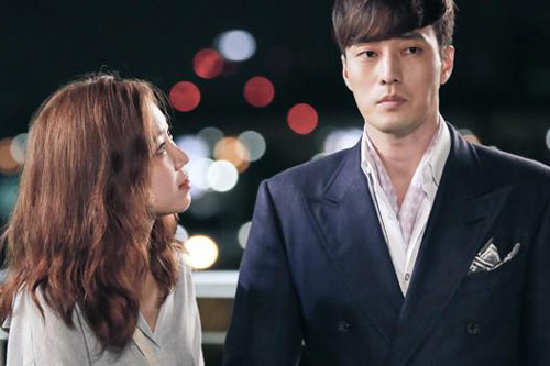 Chồng của người yêu cũ tìm gặp, cay cú tâm sự: "Tôi chỉ là kẻ đổ vỏ cho anh"