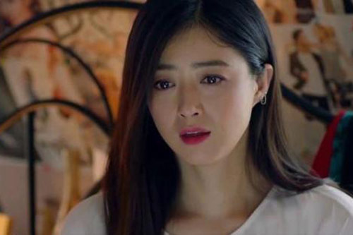 Bám theo người yêu cũ của chồng, tôi sững sờ rồi bối rối trước cảnh tượng