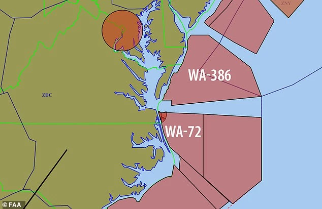 Các cuộc chạm trán nằm trong mảng không phận có tên khu vực cảnh báo W-72, ngoài khơi Virginia và Bắc Carolina (vùng màu đỏ).