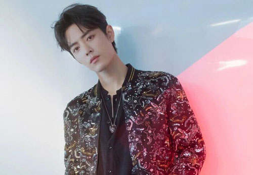 Biên kịch chuyên 'cà khịa' Tiêu Chiến hé lộ nam thần tượng bị cả giới giải trí hắt hủi