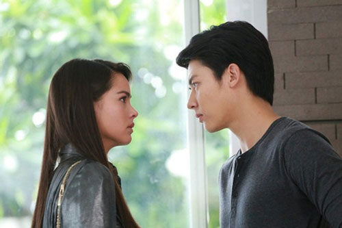 Giận vợ, tôi bỏ đến công ty ở vài hôm rồi ngạc nhiên khi nhận cuộc gọi gấp từ mẹ