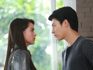 Giận vợ, tôi bỏ đến công ty ở vài hôm rồi ngạc nhiên khi nhận cuộc gọi gấp từ mẹ