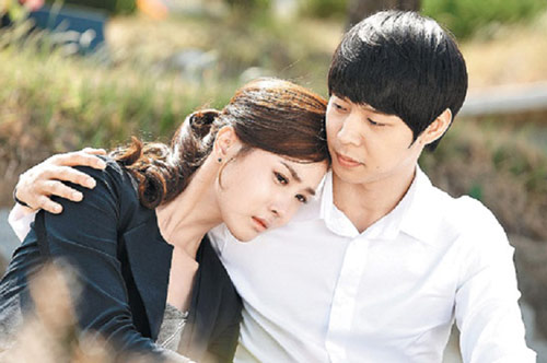 Nhân lúc người yêu đi làm xa, nhận lời “yêu tạm” anh bạn mới quen, nào ngờ đời tôi rẽ lối