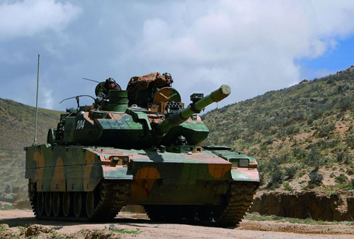 Quân đội Trung Quốc bổ sung vũ khí tác chiến đồi núi ở biên giới Ấn Độ