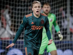 M.U bắt đầu đàm phán với Ajax về Van de Beek