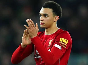 Cafu: 'Alexander-Arnold đủ sức vươn tầm số 1 thế giới'