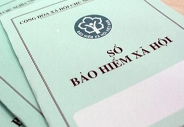 Người lao động cần làm gì khi doanh nghiệp không trả sổ bảo hiểm?