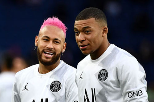 Neymar sẽ phải chia sẻ vị thế 'nhà vua' ở PSG cùng Mbappe