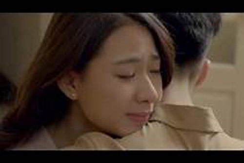 Hí hửng vào nhà nghỉ "nối lại tình xưa" với bồ cũ, chồng "chết lặng" khi nhìn phòng kế bên