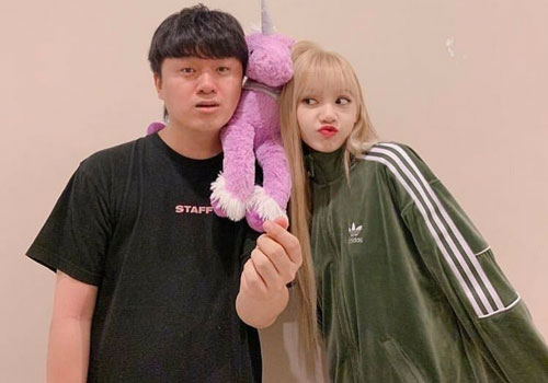 Lisa từng xem quản lý như anh trai trước khi bị phản bội