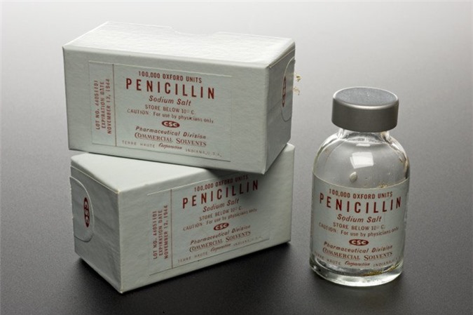 Điều ít biết về bác sĩ thiên tài phát hiện ra penicillin