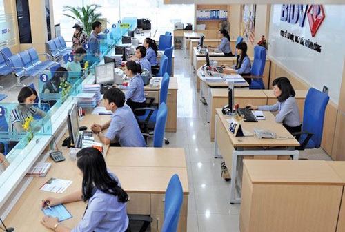 Tăng trưởng tín dụng chậm: Vì đâu nên nỗi?