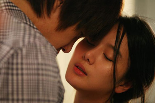 Tìm mọi cách quyến rũ giám đốc giàu và "chết lặng" khi gặp vợ của anh