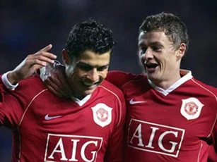 Solskjaer hết lời khen ngợi và sẵn sàng "mở cửa" đón Ronaldo trở lại MU