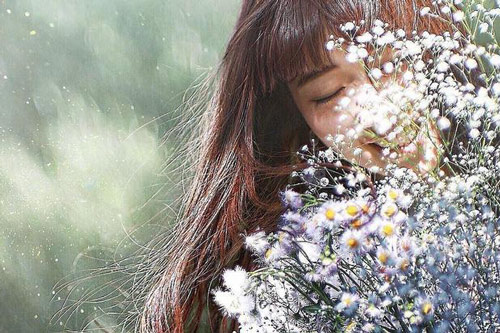 Đàn bà khôn có 4 việc không dừng, 3 thứ không thiếu và 2 người không đợi