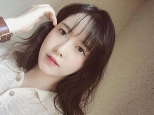 Từng tuyên bố giải nghệ vì lùm xùm ly hôn, 'nàng Cỏ' Goo Hye Sun bất ngờ tái xuất cùng thông tin gây choáng
