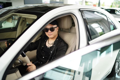 Đỗ Mạnh Cường tậu xe gần 6 tỷ đồng