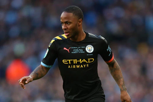 Tiền đạo: Raheem Sterling (Man City, 173 triệu bảng).