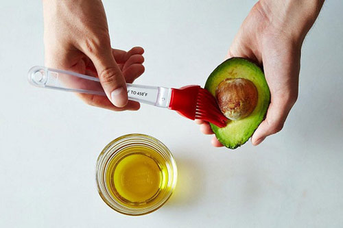 Học lỏm nhà hàng bí kíp bảo quản bơ để lâu đến mấy cũng vẫn tươi ngon như lúc mới mua