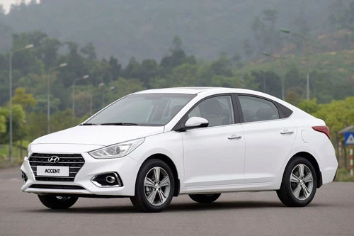 5. Hyundai Accent (doanh số: 1.128 chiếc).