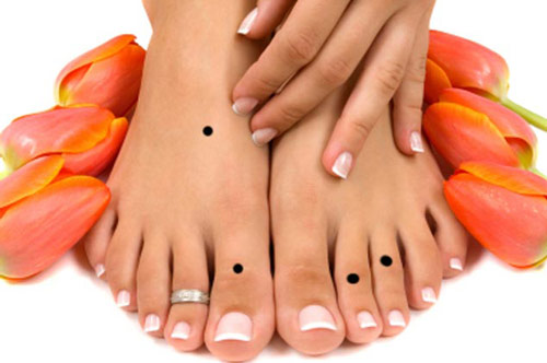 Chỉ cần nhìn nốt ruồi bàn chân của phụ nữ có thể đoán được số phận giàu nghèo, vượng phu ích tử hay không?