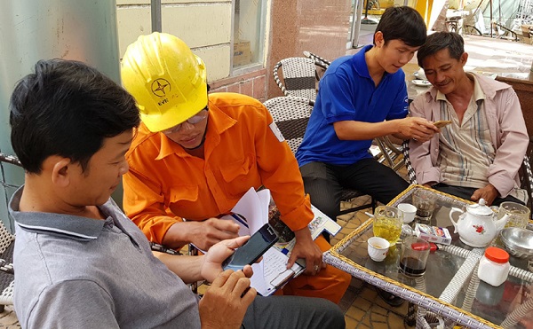 Bộ Công Thương lên tiếng về thông tin "100% người dân hài lòng tăng giá điện" 