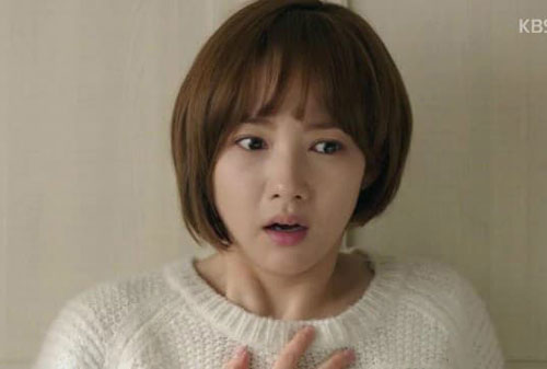 Cô gái xinh đẹp bước vào chào bố mẹ chồng khiến cả nhà ngơ ngác, câu chuyện sau đó khiến tôi lâm vào chuỗi ngày bi kịch