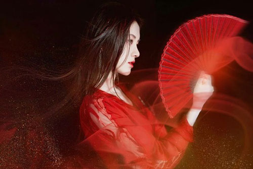 Những khoảnh khắc đẹp kinh diễm khi khoe vũ đạo của các mỹ nhân Hoa Ngữ