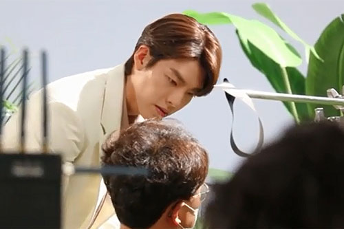 Kim Woo Bin 'có da có thịt' sau điều trị ung thư