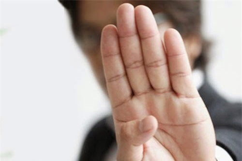 Xòe bàn tay con trai ra 3 giây có thể biết vận mệnh trong tương lai thế nào