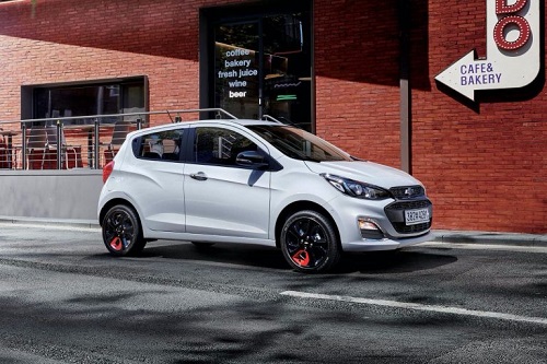 Chevrolet Spark 2021 ra mắt, giá chỉ từ 191 triệu đồng