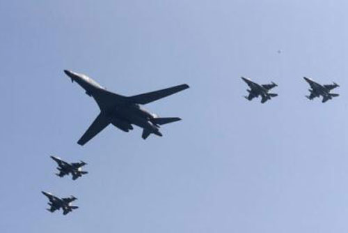 Mỹ tin rằng 'Nga không có cách chặn tên lửa LRASM'