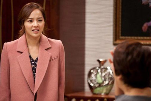 Vừa về làm dâu được 1 tuần, tôi “chết đứng” khi mẹ chồng giao cho khoản nợ 200 triệu