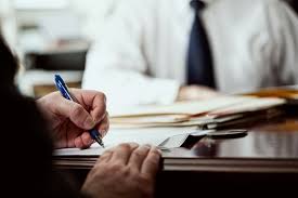 Trách nhiệm của các bên trong trường hợp hàng hoá không phù hợp với hợp đồng