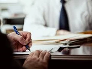 Trách nhiệm của các bên trong trường hợp hàng hoá không phù hợp với hợp đồng