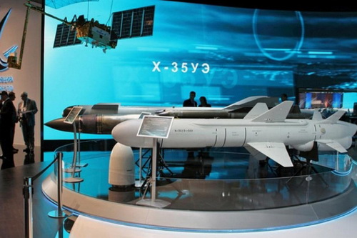 FSB điều tra tham nhũng đối với nhà sản xuất tên lửa hàng đầu của Nga