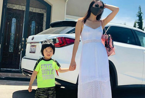 Nghệ sĩ Việt bất an vì biểu tình tại Mỹ