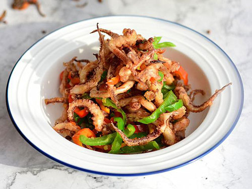 Râu mực chế biến kiểu này, đồ thừa cũng thành món thượng hạng