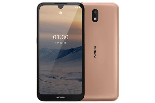 Nokia 1.3 là mẫu smartphone hướng tới đối tượng khách hàng có thu nhập thấp hoặc học sinh, sinh viên. Máy sử dụng vỏ ngoài bằng nhựa với nắp lưng có thể tháo rời để thay pin, SIM và thẻ nhớ. 1.3 có kích thước 147,3x71,2x9,4 mm, cân nặng 155 g.