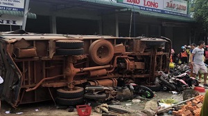 Công an tỉnh Đắk Nông: Khẩn trương điều tra vụ tai nạn giao thông làm 4 người chết