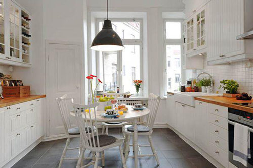 Đặt bàn ăn đụng cung “tán lộc”, Thần Tài "lắc đầu chán nản", gia chủ cả đời dễ lụi bại