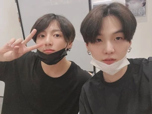 Jung Kook xin lỗi vụ đi bar Itaewon