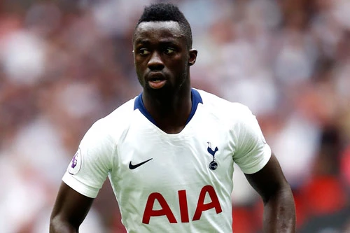 9. Davinson Sanchez (Tottenham Hotspur - Định giá chuyển nhượng: 49,3 triệu euro).