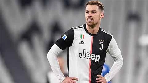 Juventus muốn tống khứ Aaron Ramsey