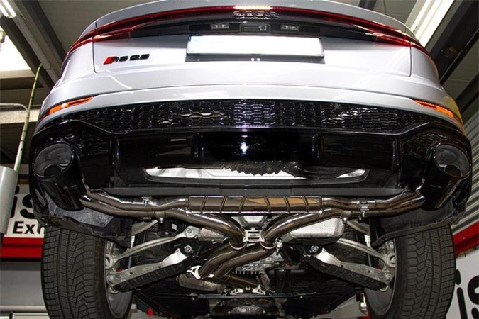 Audi RS Q8 bản độ mạnh ngang Bugatti Veyron