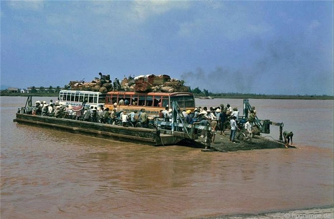 Phà Bính và những hình ảnh gây thương nhớ về Hải Phòng những năm 1990 pha binh va nhung hinh anh gay thuong nho ve hai phong nhung nam 1990